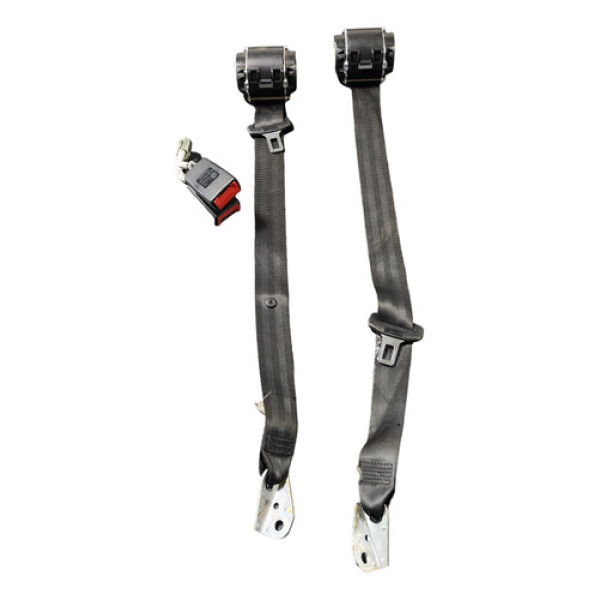 Grampo Seguro Corpo Traseiro Volks Jetta 2.5 2008 2009 2010