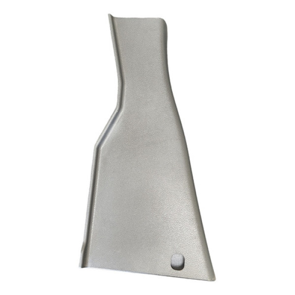 Moldura Coluna Esquerda Volkswagen Amarok V6 2019 2020 2021