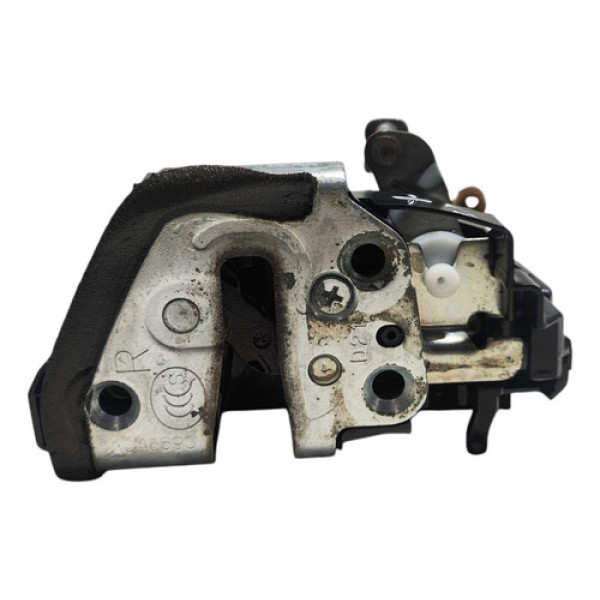 Fechadura Porta Tras Dir Toyota Rav4 2.0 2014 A 2016