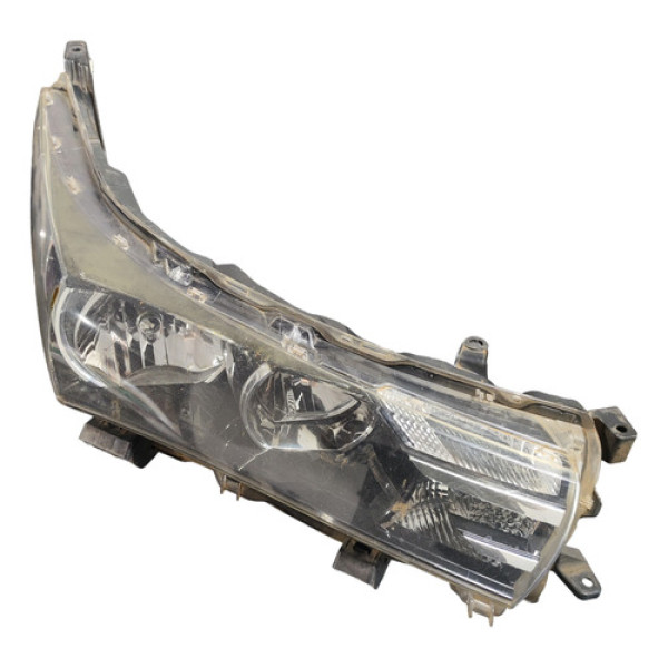 Farol Direito Toyota Corolla 2015 2016 2017 Detalhe Direito