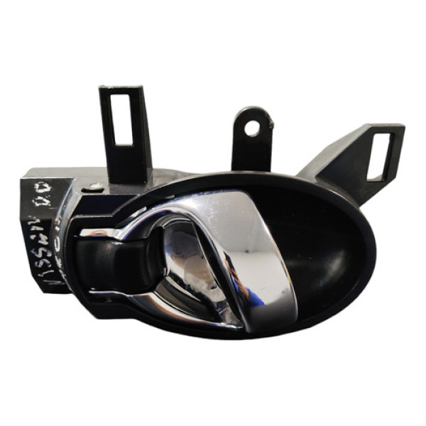 Maçaneta Interna Diant Direita Nissan March 2012 A 2015   Dianteira