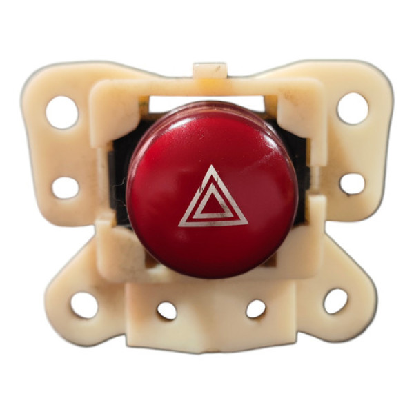 Botao Pisca Alerta Mitsubishi L200 Triton 2012 2013 A 2015