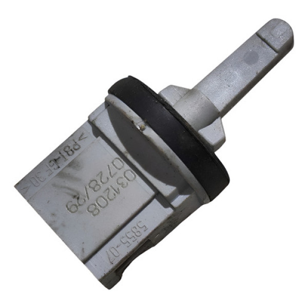 Sensor Temperatura Ar 1k0907543g Vw Jetta 2014 2015 2016 Preto