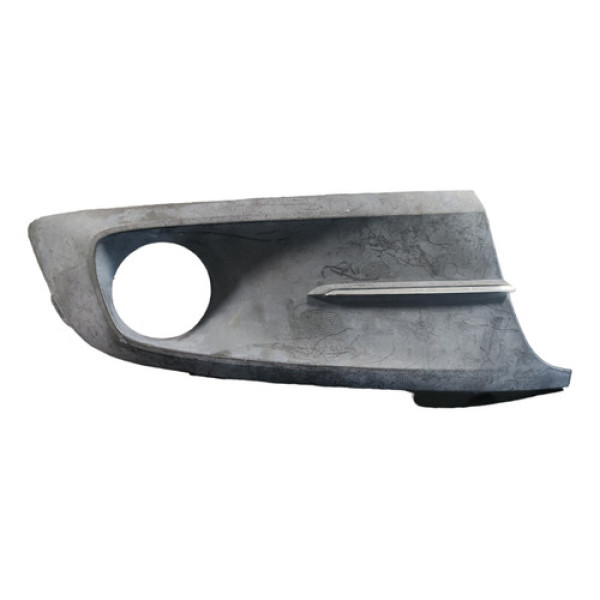 Moldura Milha Direito Vw Spacefox 2010 A 2014 5z0853666e Preto Direito