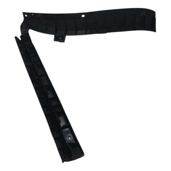 Guia Parachoque Traseiro Direito Vw Passat 1997 1998 A 2000