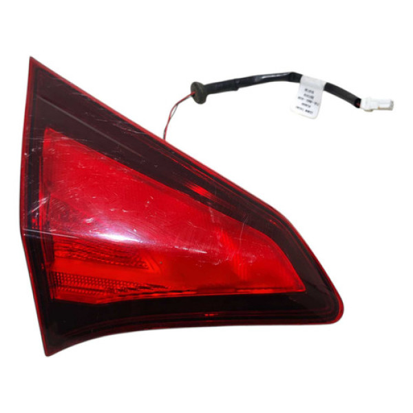 Lanterna Tampa Traseira Esquerda Nissan Kicks 1.6 2017/2019 Esquerdo/motorista Vermelho