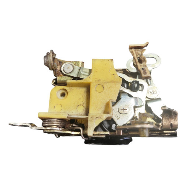 Fechadura Manual Porta Diant Esquerda Gm Corsa 1996 A 2003 