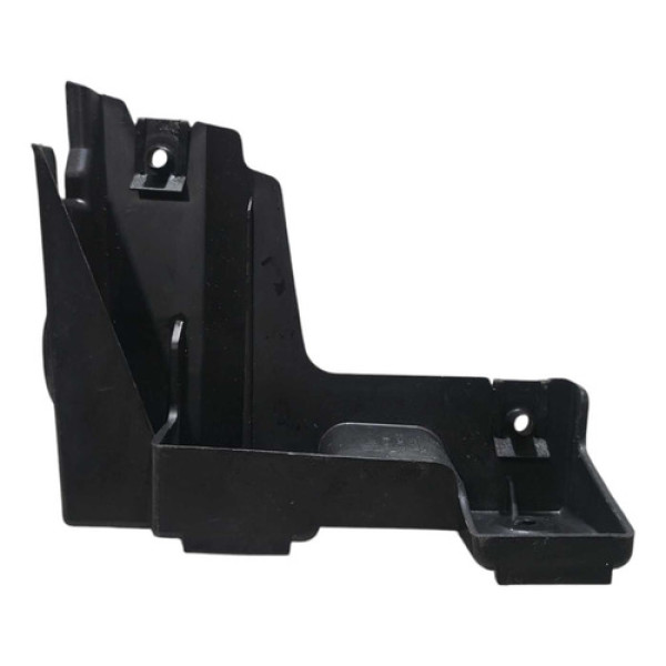 Guia Parachoque Traseiro Direito 1k5807394a Vw Jetta 2007/11