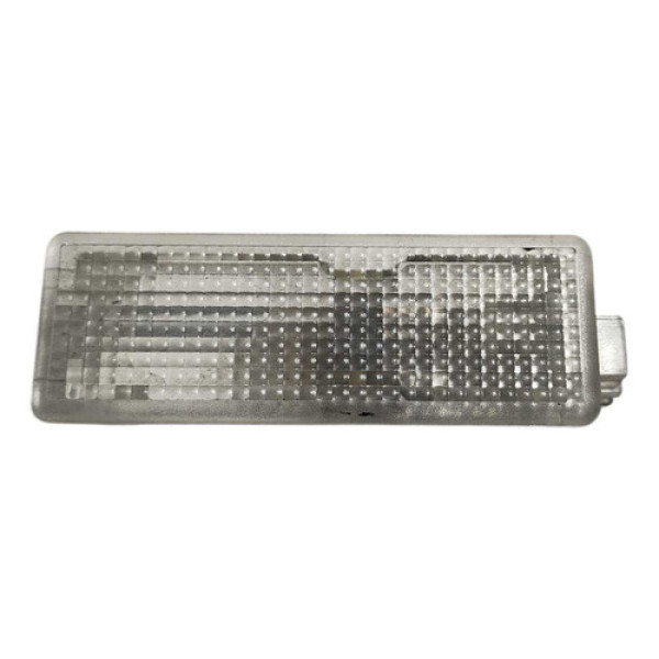 Luz Interna Lado Esquerdo Bmw 320i 2005 2006 A 2010 6961999