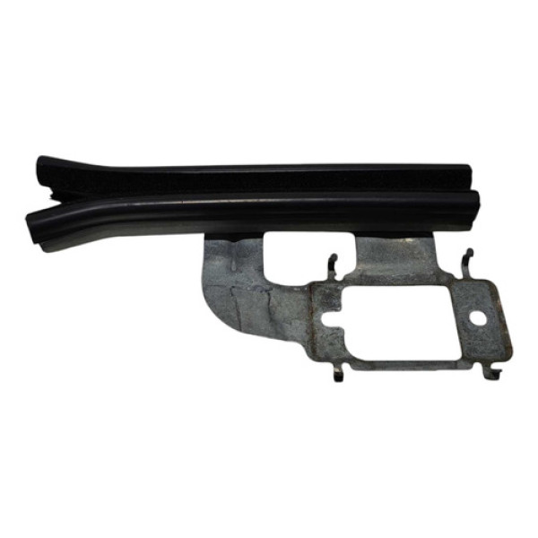 Guia Vidro Traseiro Direito Peugeot 2008 1.6 2018 A 2021 Preto