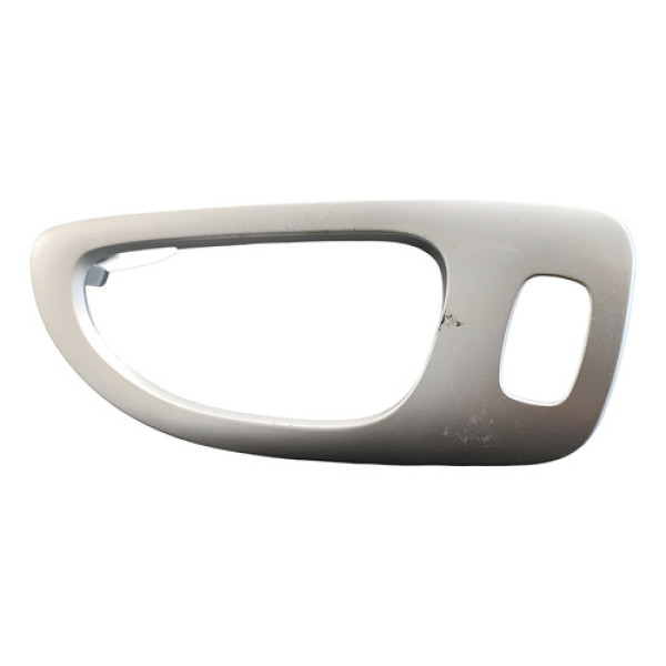 Moldura Maçaneta Tras Esq Peugeot 307 2007 A 2012 9634774777 Traseira