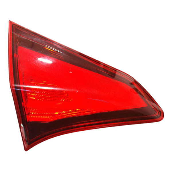 Lanterna Esquerda Tampa Traseira Nissan Kicks 2019 2020 2021