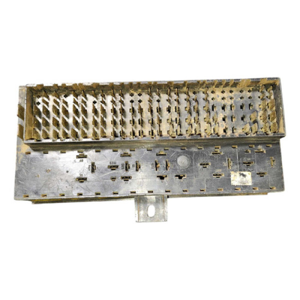 Caixa Fusível Volkswagen Gol Parati 1982 A 1990 305937505