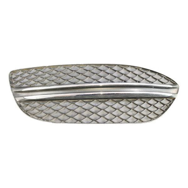 Grade Parach Esquerda Mercedes C180 2015 2016 17 A2058851123 Preta