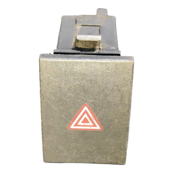 Botão Pisca Alerta Vw Parati 2005 2006 2007 2008 377953235 Preto