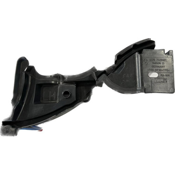 Guia Paralama Esquerdo (51767329401) Bmw X1 2016 / 2019