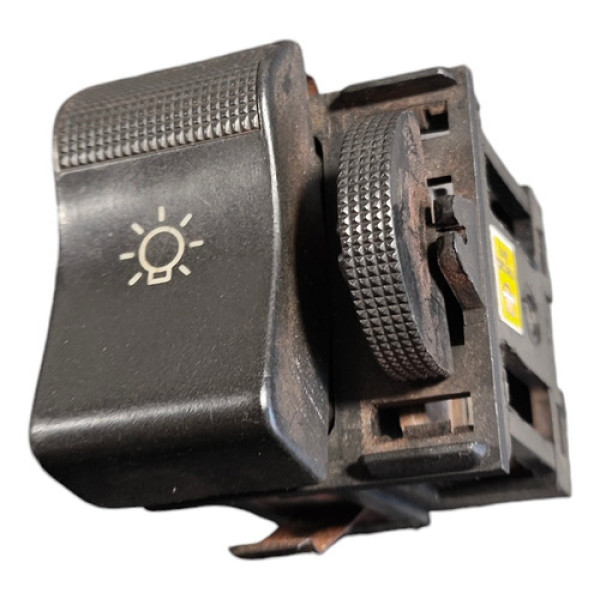 Botão Farol Volkswagen Santana 1991 A 1996 3259415311