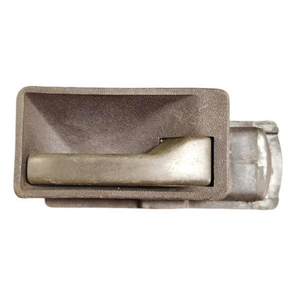 Maçaneta Interna Tras Dir Gm Monza 1983 1984 1985 A 1992 Traseira