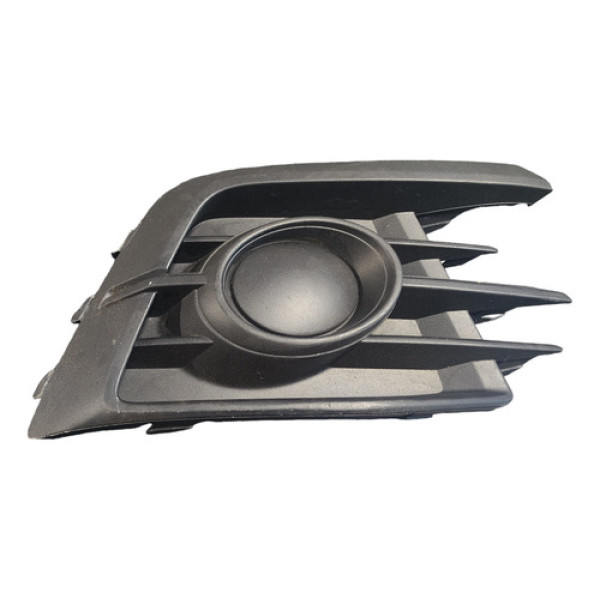 Moldura Farol Milha Direito Vw Voyage 2016 A 2019 5u0853666 Preto Direito