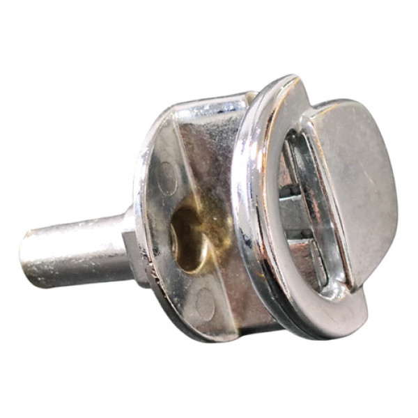 Grampo Engat 3c9867160 Porta Malas Volks Jetta 2.5 2008 2009