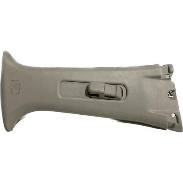 Friso Coluna B Superior Direita Nissan Kicks 2021 2022 2023 