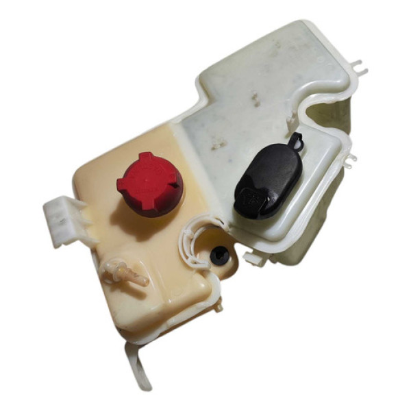 Reservatório Partida Frio Renault Kwid 1.0 3cc 2019 A 2022