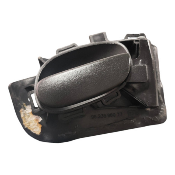 Maçaneta Interna Dianteira Direito Peugeot 206 2001 A 2006 Dianteira