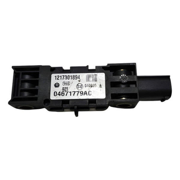 Sensor Frontal 04671779ac Chrysler Pt Cruiser 2006 2007/2009 Preto