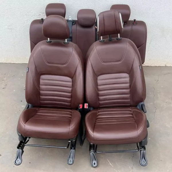 Encosto Apoio Cabeça Banco Dianteiro Nissan Kicks 2016/...4 Coral