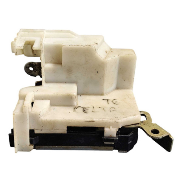 Fechadura Porta Tras Direita Chevrolet Celta 2006 A 2011