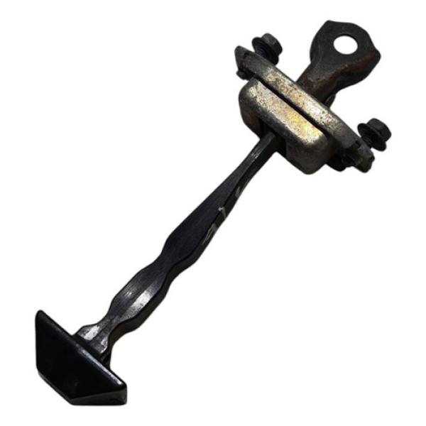 Limitador Porta Traseira Esquerda Nissan Versa 1.6 2012/2014